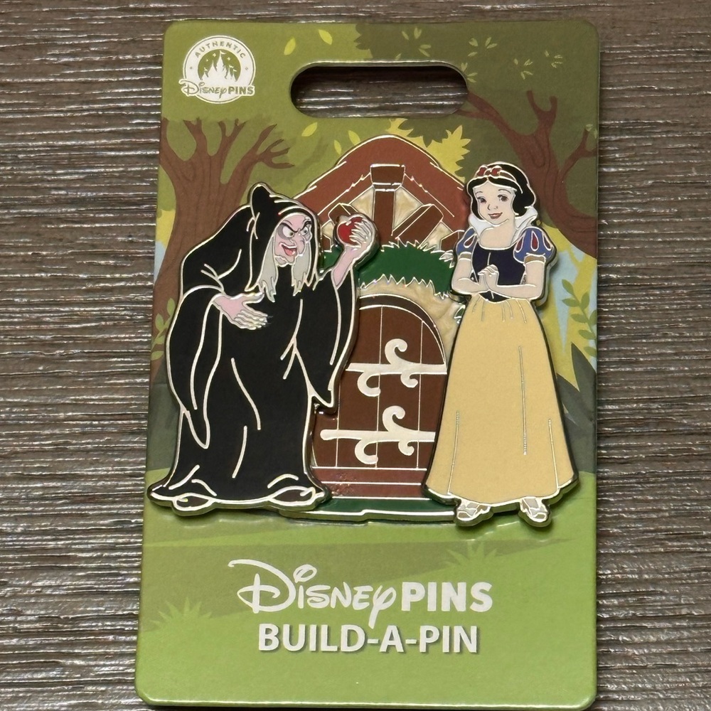 Disney Parks Snow White Build a Pin- Base + Snow White+ Old Hag 3 Piece Set 2026